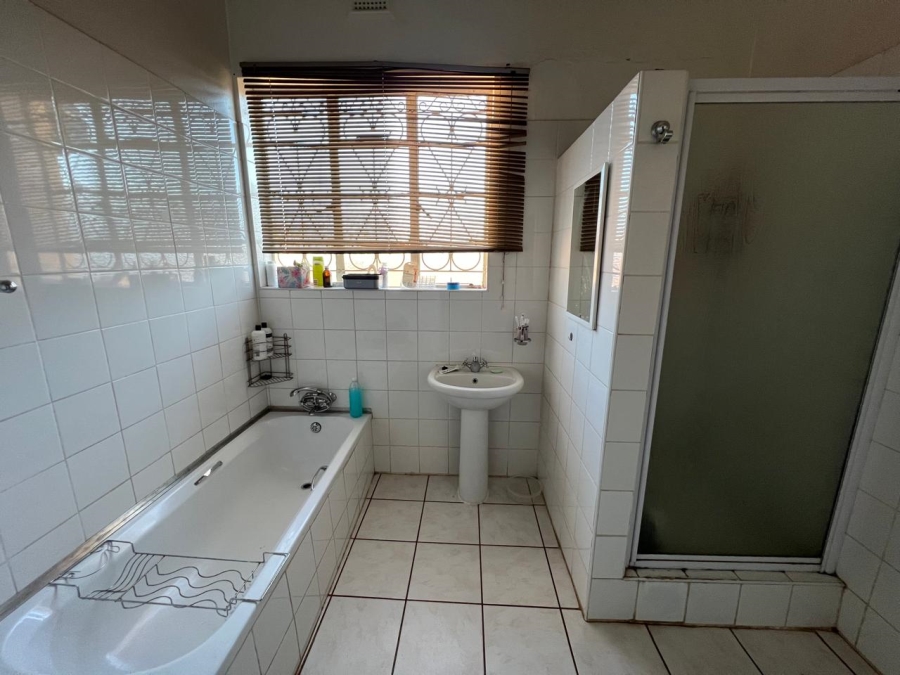  Bedroom Property for Sale in Herlear Northern Cape